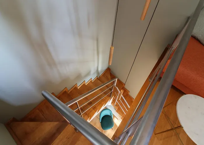 Charming 1-bedroom In Appartement *