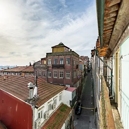 Apartment Charming 1-bedroom In *