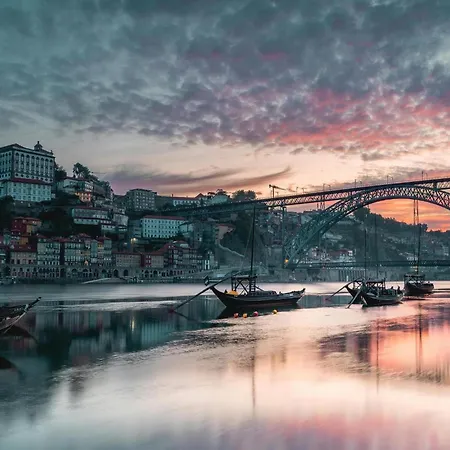 Apartment Charming 1-bedroom In Porto